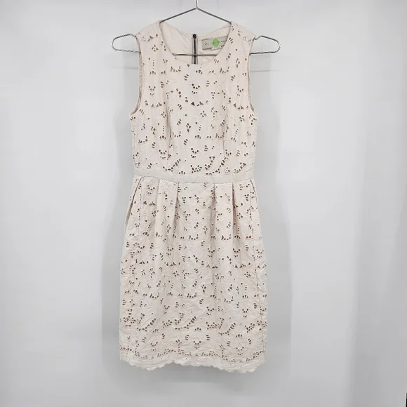 green emerald velvet dress Stella McCartney // Navy & White Wool Floral Embroidered Dress – VSP  Consignment main image 0